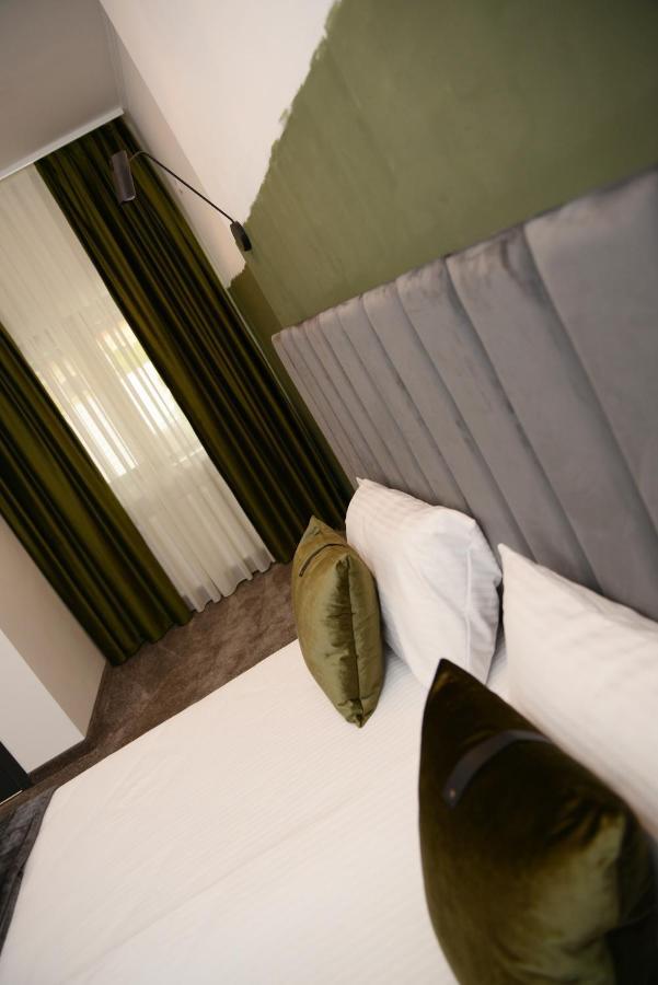 Victoria Rooms Oradea Zewnętrze zdjęcie