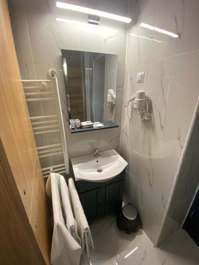 Victoria Rooms Oradea Zewnętrze zdjęcie