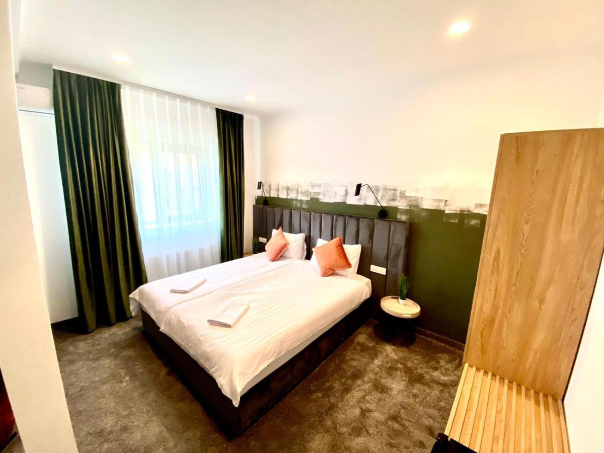 Victoria Rooms Oradea Zewnętrze zdjęcie