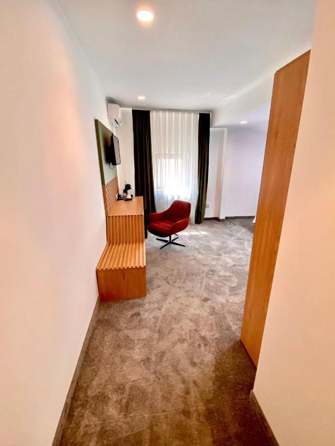 Victoria Rooms Oradea Zewnętrze zdjęcie