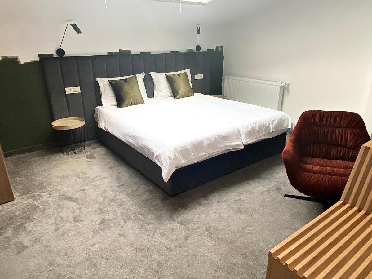 Victoria Rooms Oradea Zewnętrze zdjęcie