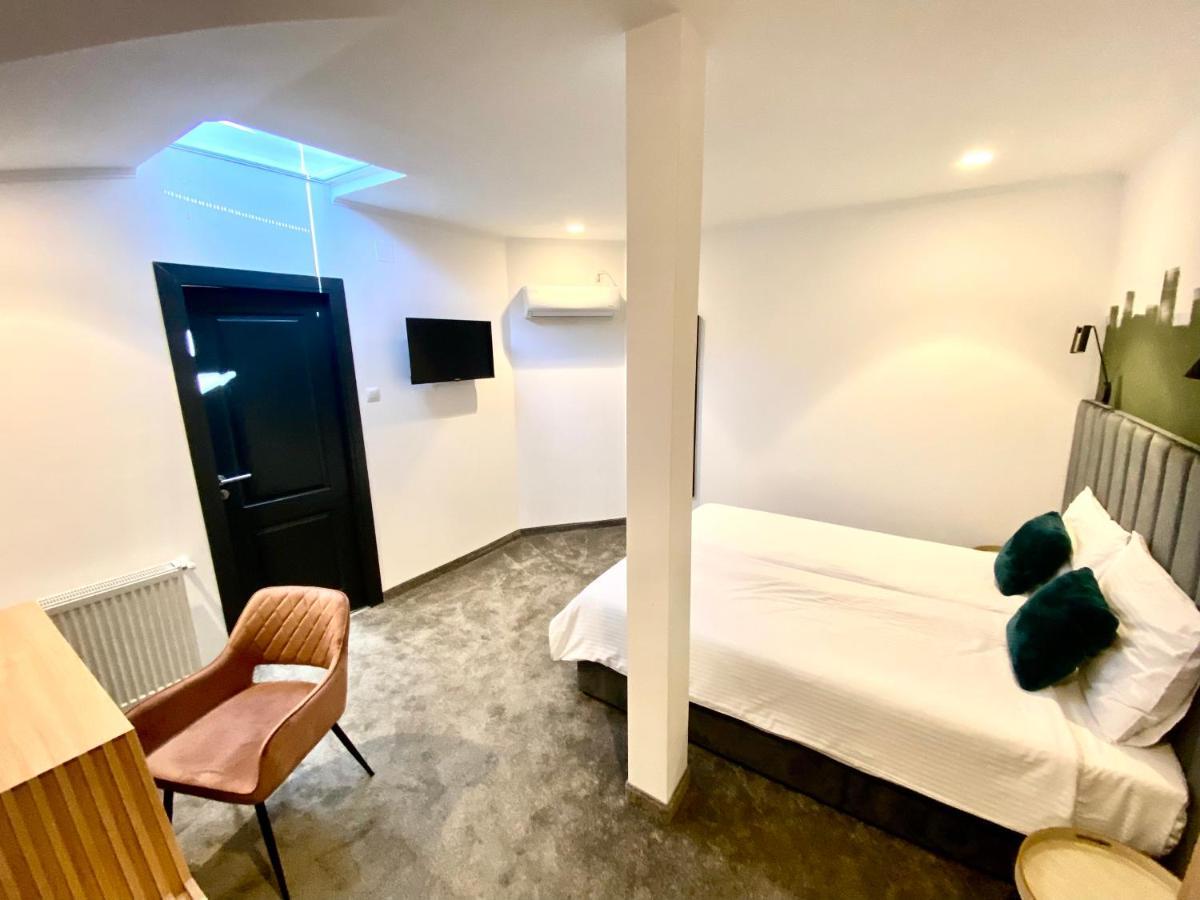 Victoria Rooms Oradea Zewnętrze zdjęcie